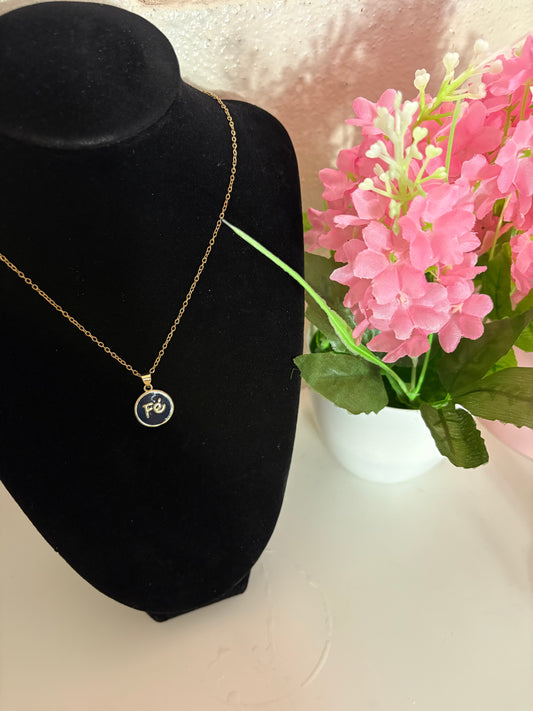Fé Necklace